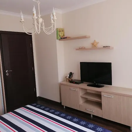 Dona Apartament *