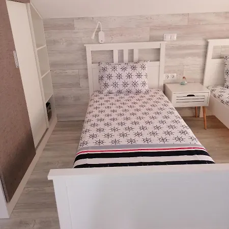 Dona Apartman Csernomorec