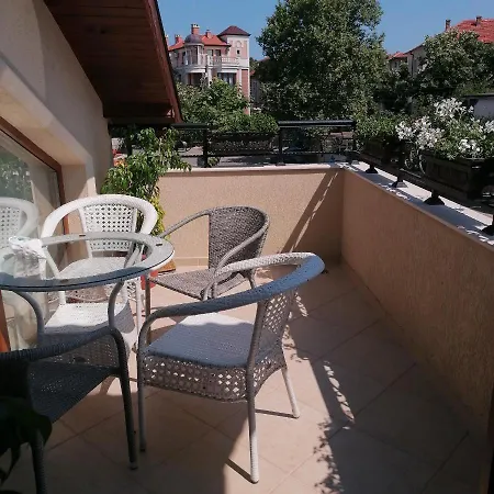 Dona 체르노모레츠