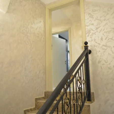 Dona Apartament